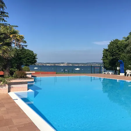 Apartment Holiday Sirmione Apartments *